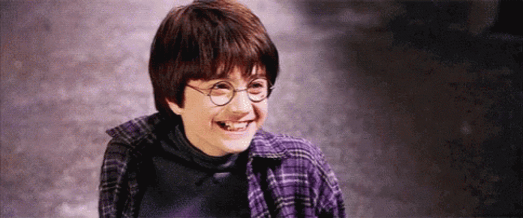 Harry Potter sorrindo